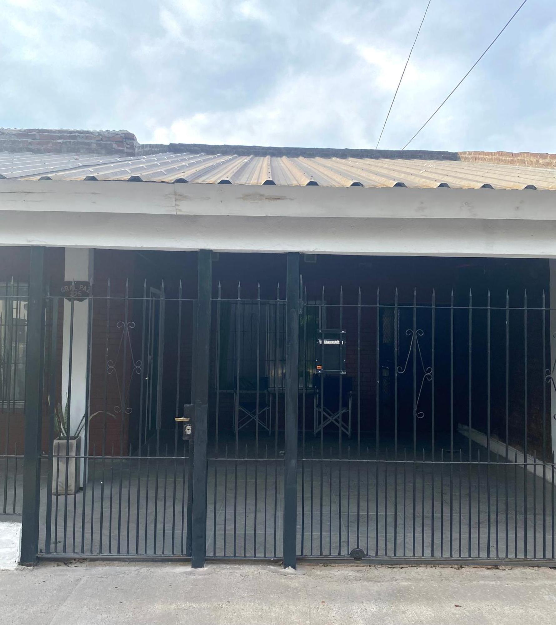 Hospedaje Noah Ezeiza Buitenkant foto